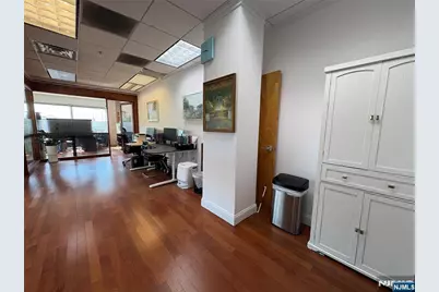 725 Grand Avenue 303 #303, Ridgefield, NJ 07657 - Photo 12