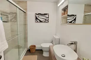 12 Burdett Ct 5, Edgewater, NJ 07020 - Photo 10