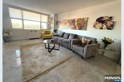 2200 Central Road 8S #8S, Fort Lee, NJ 07024 - Photo 4