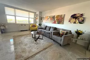 2200 Central Road 8S, Fort Lee, NJ 07024 - Photo 4