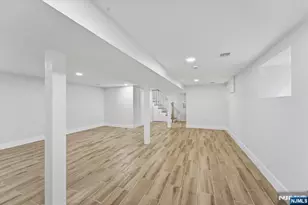 95 Rutherford Pl, North Arlington, NJ 07031 - Photo 36