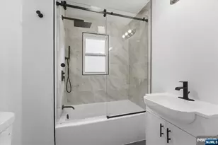 95 Rutherford Pl, North Arlington, NJ 07031 - Photo 18