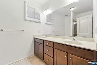 305 Waterview Court, Hanover Township, NJ 07927 - Photo 22