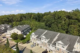 305 Waterview Ct, Hanover Township, NJ 07927 - Photo 28