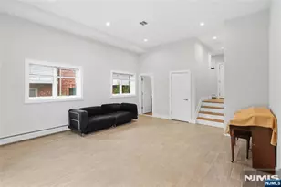 227 McElroy Ave, Fort Lee, NJ 07024 - Photo 28