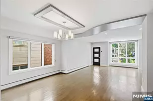 227 McElroy Ave, Fort Lee, NJ 07024 - Photo 6