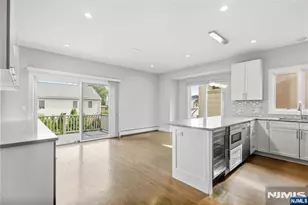 227 McElroy Ave, Fort Lee, NJ 07024 - Photo 8