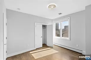 227 McElroy Ave, Fort Lee, NJ 07024 - Photo 18