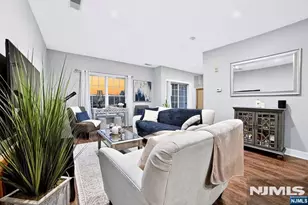 2408 Windsor Park Ct, Englewood, NJ 07631 - Photo 4