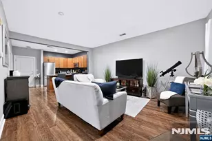 2408 Windsor Park Ct, Englewood, NJ 07631 - Photo 8