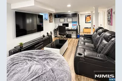 99 Passaic Avenue, Hawthorne, NJ 07506 - Photo 22