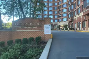 100 Old Palisade Road 3216, Fort Lee, NJ 07024 - Photo 2