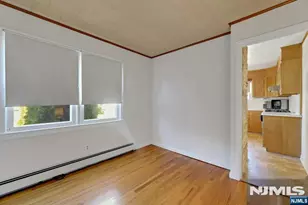 35 Grant St, East Rutherford, NJ 07073 - Photo 8
