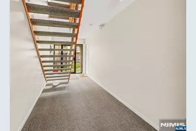 651 Riverside B15 #B15, Lyndhurst Township, NJ 07071 - Photo 6