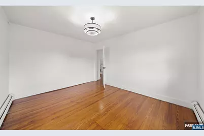 46 Chamberlain Avenue, Little Ferry, NJ 07643 - Photo 16