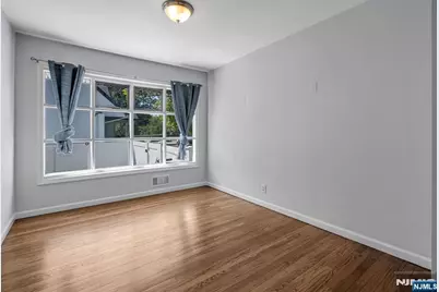 858 Barbara Drive, Teaneck Township, NJ 07666 - Photo 6