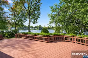 152 Sussex Rd, Washington Township, NJ 07676 - Photo 28
