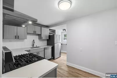 694 Northumberland Road, Teaneck Township, NJ 07666 - Photo 12