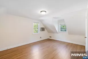 694 Northumberland Rd, Teaneck Township, NJ 07666 - Photo 24