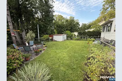 334 4th Avenue, Hawthorne, NJ 07506 - Photo 26