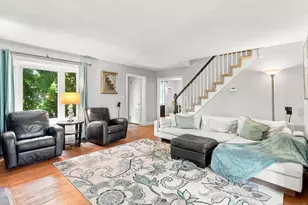 267 Lawrence Ave, Hasbrouck Heights, NJ 07604 - Photo 2