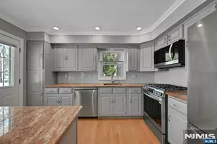 430 Bender Ave, Roselle Park, NJ 07204 - Photo 8