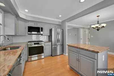 430 Bender Avenue, Roselle Park, NJ 07204 - Photo 10
