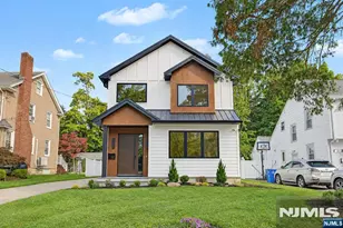 12 Spruce St, Tenafly, NJ 07670 - Photo 1