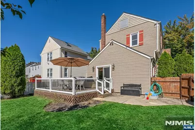 380 E Midland Avenue, Paramus, NJ 07652 - Photo 36