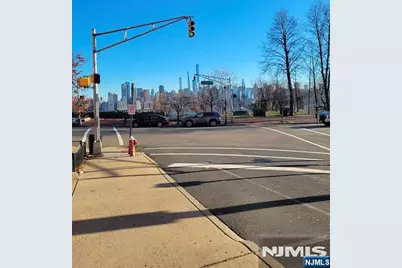 6515 Boulevard E 4 Q #4 Q, West New York, NJ 07093 - Photo 8