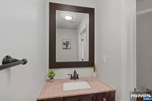 8A Ashley Ct 8A, Franklin Township, NJ 08873 - Photo 14