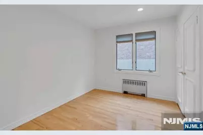 251 Bellemeade Avenue, Fort Lee, NJ 07024 - Photo 46