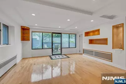 251 Bellemeade Avenue, Fort Lee, NJ 07024 - Photo 34