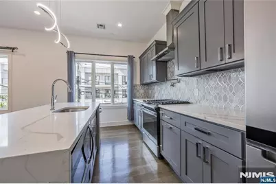 12-35 River Road 2B #2B, Fair Lawn, NJ 07410 - Photo 2