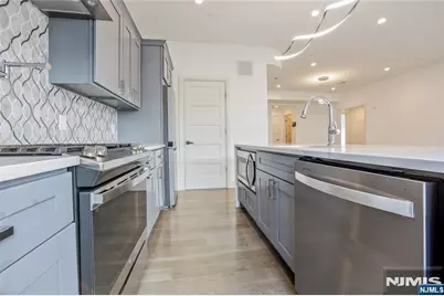 12-35 River Road 2B #2B, Fair Lawn, NJ 07410 - Photo 4