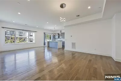 12-35 River Road 2B #2B, Fair Lawn, NJ 07410 - Photo 8