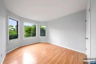 216 A Washington Ave, Fort Lee, NJ 07024 - Photo 14
