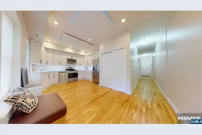 673 Bergen Avenue 2D #2D, Jersey City, NJ 07304 - Photo 6