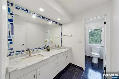 15 Hudson Terrace, Englewood Cliffs, NJ 07632 - Photo 26