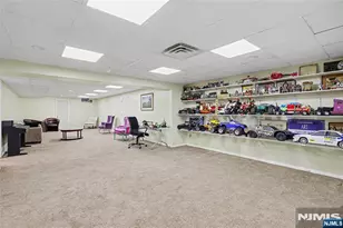 9 Cameron Rd, Saddle River, NJ 07458 - Photo 42