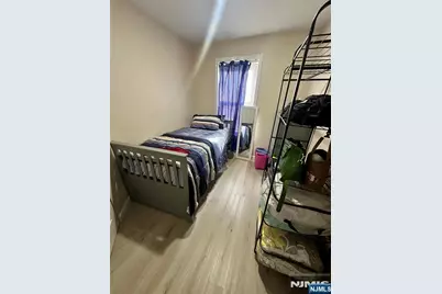 18 Brinkerhoff Street 1st Floor #1st Floor, Ridgefield Park, NJ 07660 - Photo 4