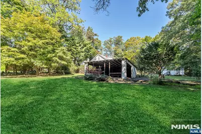 32 Mulder Lane, Midland Park, NJ 07432 - Photo 32
