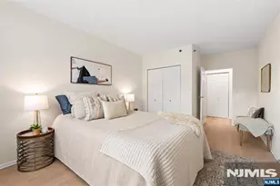 2 Constitution Ct 1008, Hoboken, NJ 07030 - Photo 10