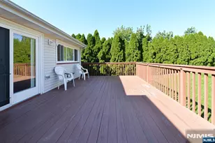 16-35 Raymond St, Fair Lawn, NJ 07410 - Photo 20