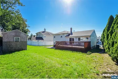 16-35 Raymond Street, Fair Lawn, NJ 07410 - Photo 22