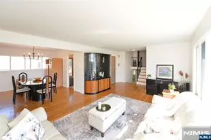 16-35 Raymond St, Fair Lawn, NJ 07410 - Photo 4