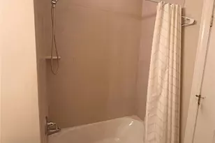 2113 Windsor Park Ct 75, Englewood, NJ 07631 - Photo 8