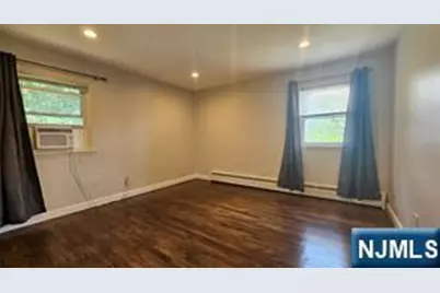 1628 Valley Street 2C #2C, Fort Lee, NJ 07024 - Photo 4