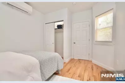 189 Summit Cross, Rutherford, NJ 07070 - Photo 8