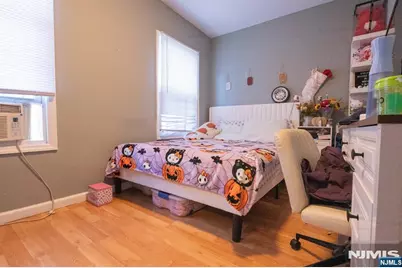 148 Palisade Avenue, Garfield, NJ 07026 - Photo 8
